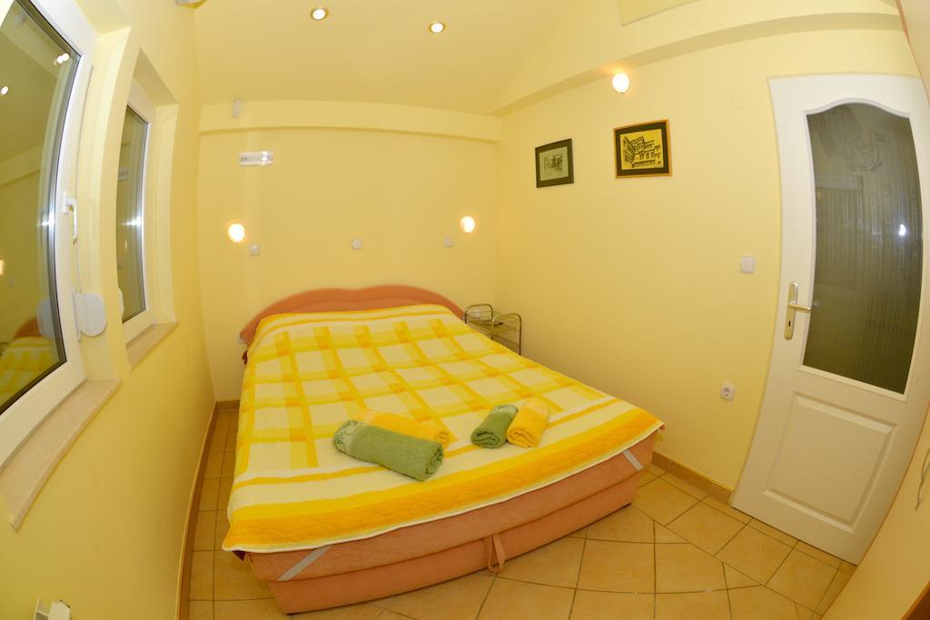 Rooms And Apartaments De Niro Trpejca Bilik gambar